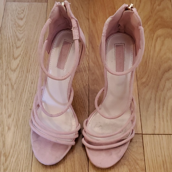 Pink sandals - Picture 3 of 4